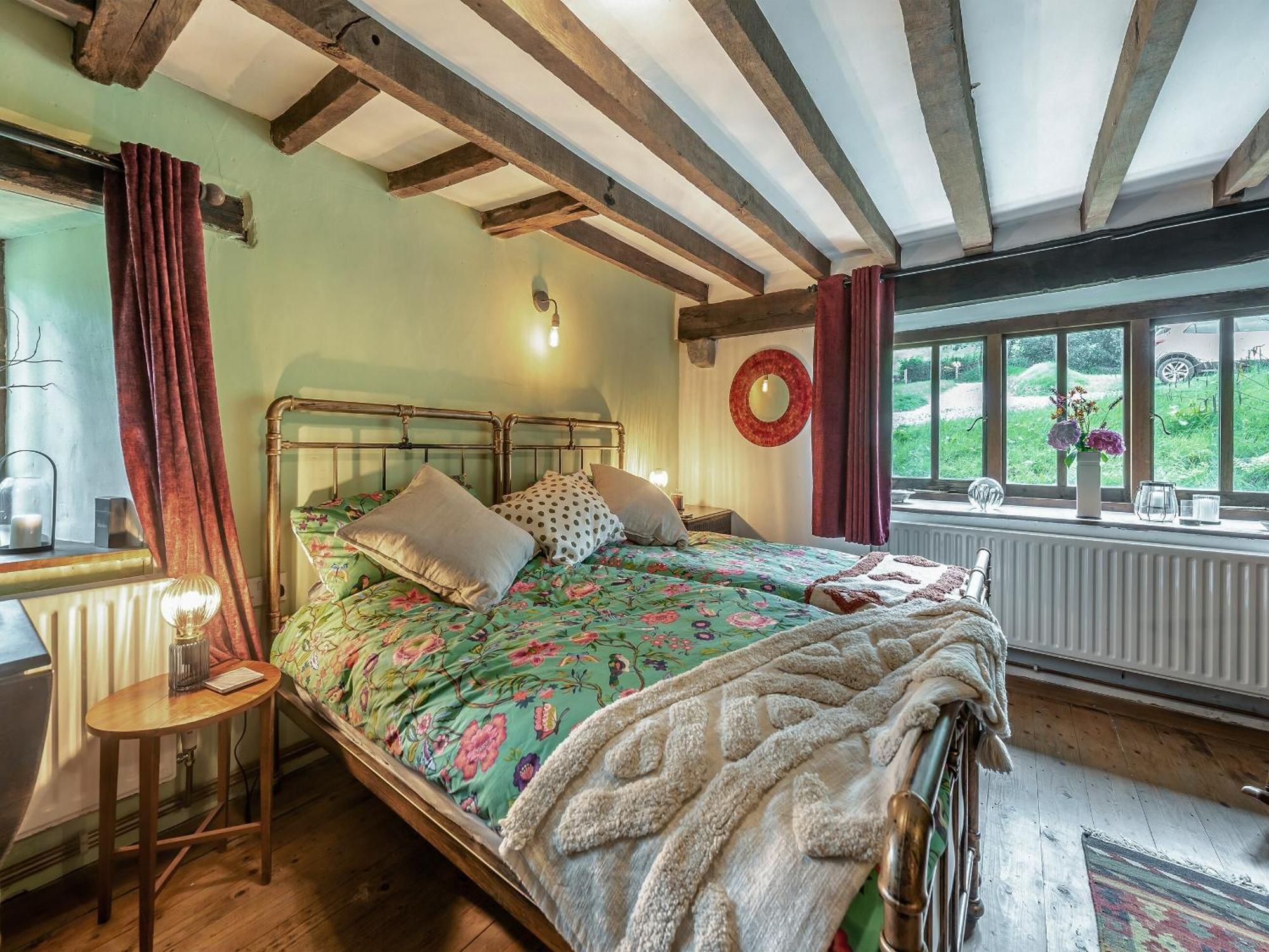 Ynywsen Dairy Flat Villa Llanfynydd Buitenkant foto