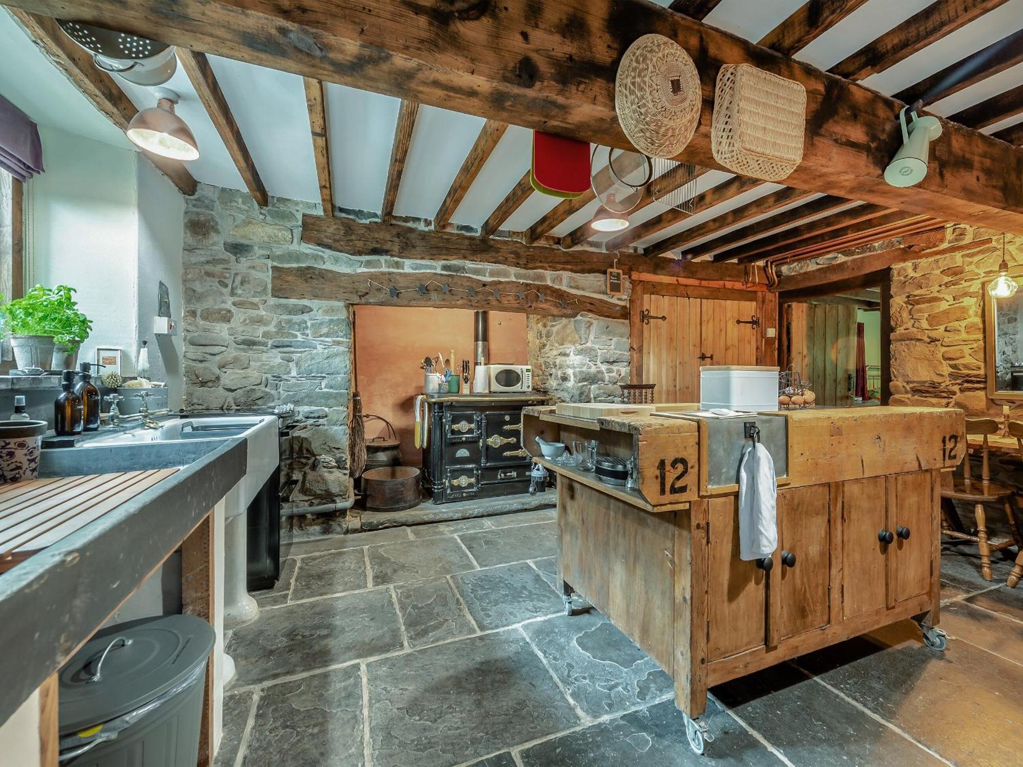Ynywsen Dairy Flat Villa Llanfynydd Buitenkant foto