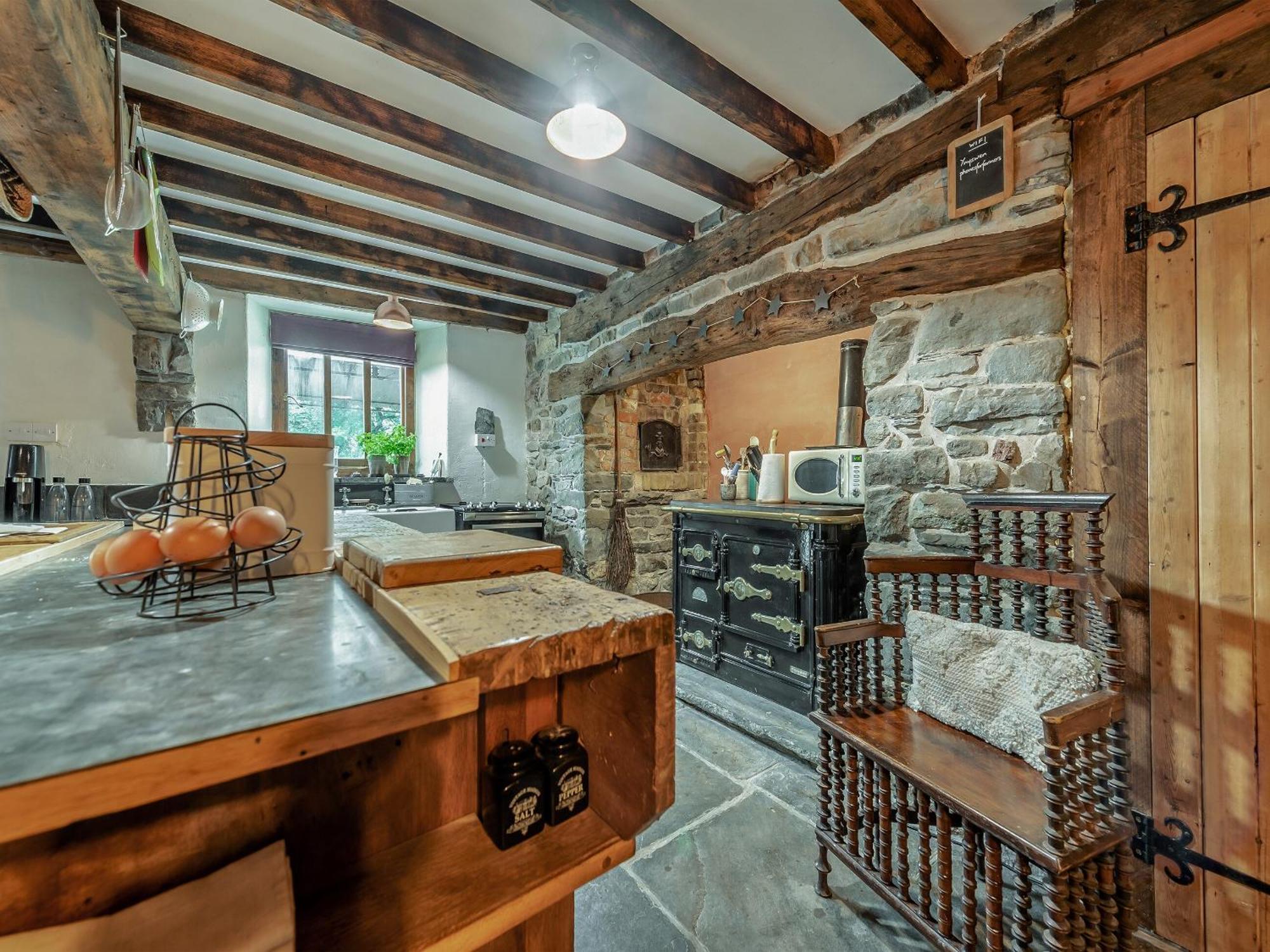 Ynywsen Dairy Flat Villa Llanfynydd Buitenkant foto